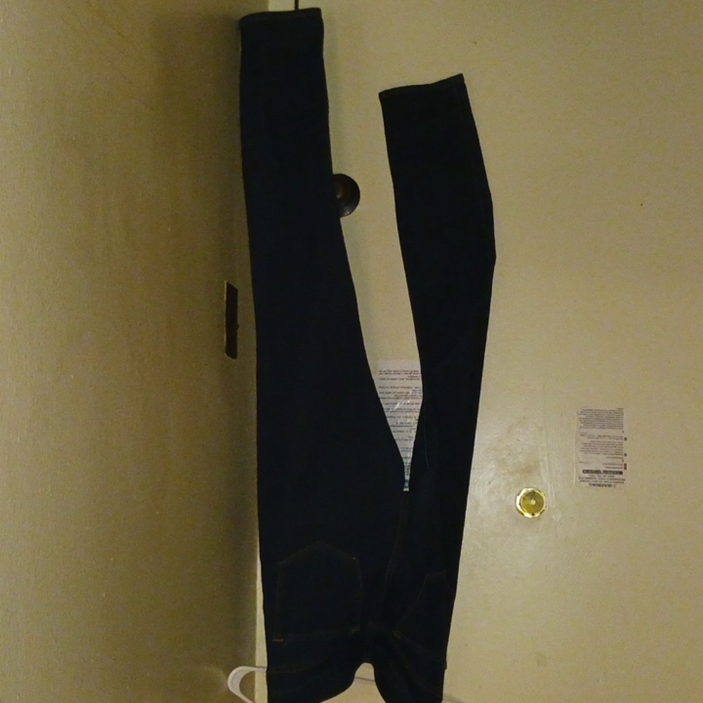 Jeans - Picture 3 of 4